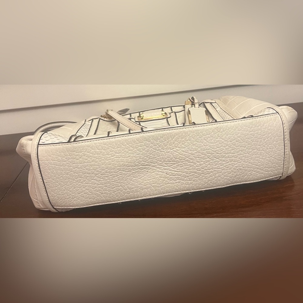 Rare Find- NWT Coach Madison Domed Satchel in Exotic Stripe Leather - Picture 9 of 13